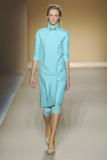 Fotoservizio/SS 2012/WOMEN/MAX MARA/21