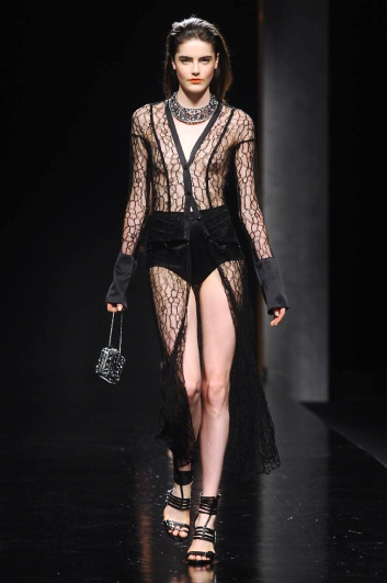 Fotoservizio/SS 2014/WOMEN/JOHN RICHMOND/DP2/4