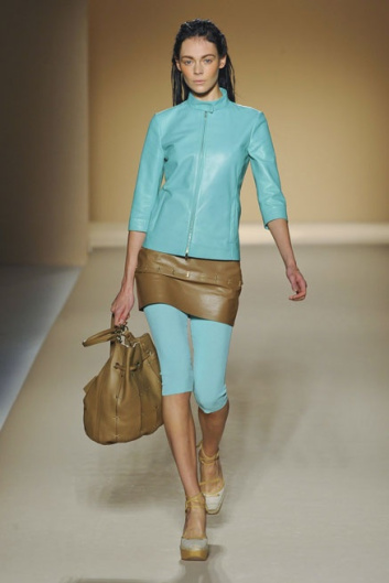 Fotoservizio/SS 2012/WOMEN/MAX MARA/31