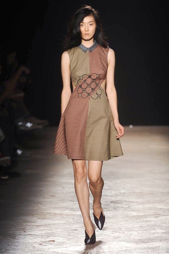 Fotoservizio/SS 2014/WOMEN/MARCO DE VINCENZO/DP2/16