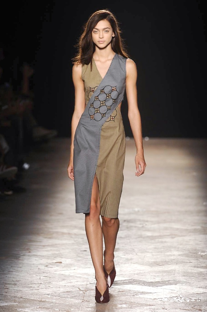 Fotoservizio/SS 2014/WOMEN/MARCO DE VINCENZO/DP2/17