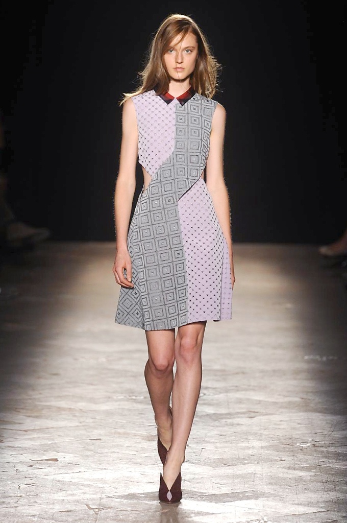 Fotoservizio/SS 2014/WOMEN/MARCO DE VINCENZO/DP2/18