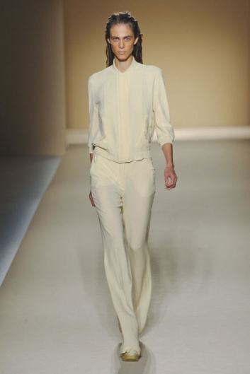 Fotoservizio/SS 2012/WOMEN/MAX MARA/25