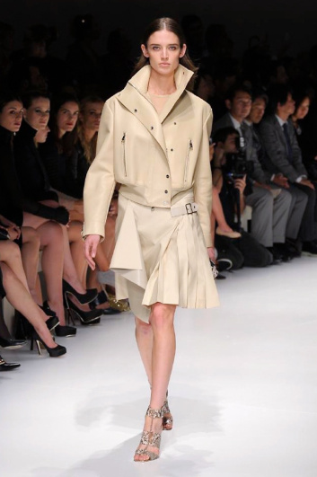 Fotoservizio/SS 2014/WOMEN/SALVATORE FERRAGAMO/DP2/24