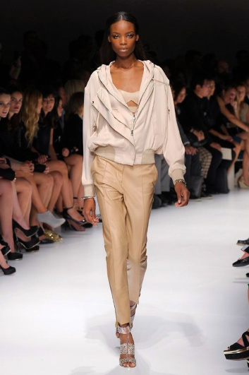 Fotoservizio/SS 2014/WOMEN/SALVATORE FERRAGAMO/DP2/25