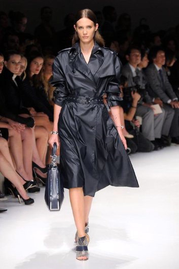 Fotoservizio/SS 2014/WOMEN/SALVATORE FERRAGAMO/DP2/35