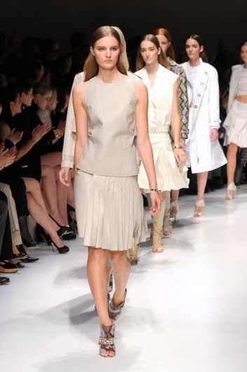 Fotoservizio/SS 2014/WOMEN/SALVATORE FERRAGAMO/DP2/36