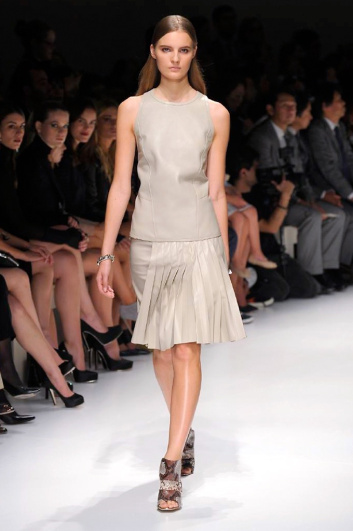 Fotoservizio/SS 2014/WOMEN/SALVATORE FERRAGAMO/DP2/2