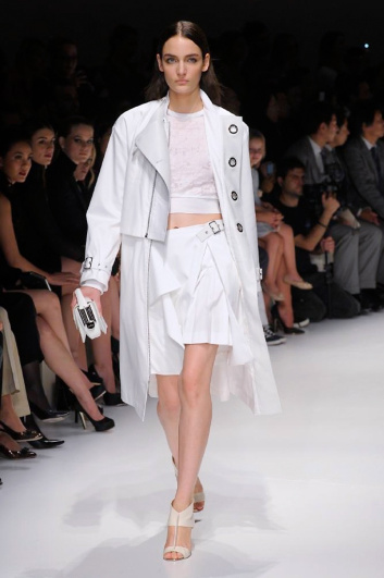 Fotoservizio/SS 2014/WOMEN/SALVATORE FERRAGAMO/DP2/7