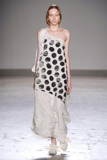 Fotoservizio/SS 2014/WOMEN/UMA WANG/DP2/0