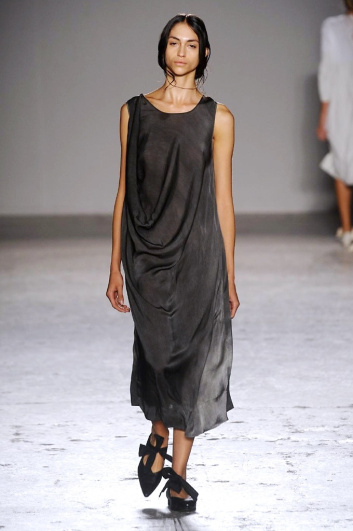 Fotoservizio/SS 2014/WOMEN/UMA WANG/DP2/1