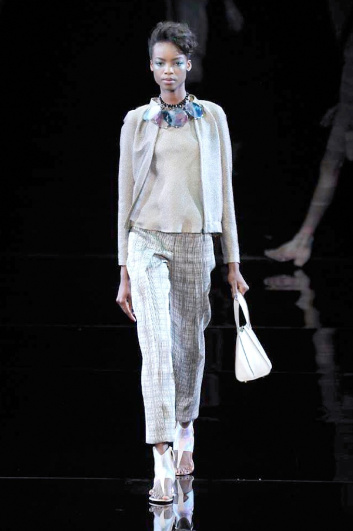 Fotoservizio/SS 2014/WOMEN/GIORGIO ARMANI/DP2/0