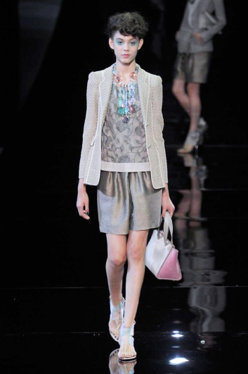 Fotoservizio/SS 2014/WOMEN/GIORGIO ARMANI/DP2/2