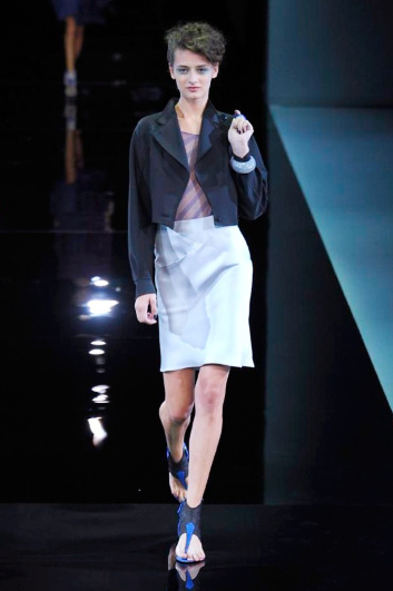 Fotoservizio/SS 2014/WOMEN/GIORGIO ARMANI/DP2/0