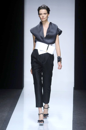 Fotoservizio/SS 2014/WOMEN/GIANFRANCO FERRE'/DP2/6