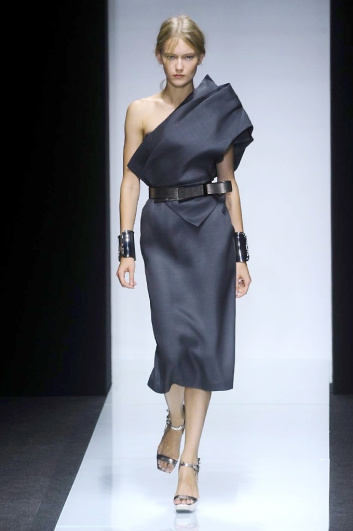 Fotoservizio/SS 2014/WOMEN/GIANFRANCO FERRE'/DP2/7