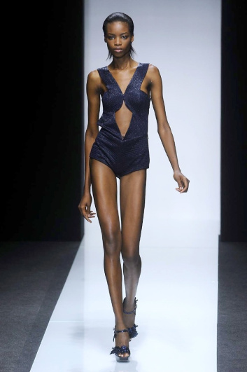 Fotoservizio/SS 2014/WOMEN/GIANFRANCO FERRE'/DP2/0