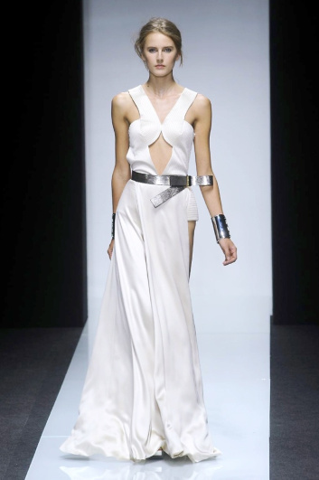 Fotoservizio/SS 2014/WOMEN/GIANFRANCO FERRE'/DP2/1