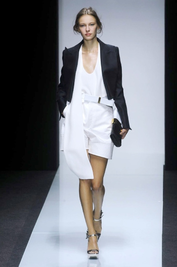 Fotoservizio/SS 2014/WOMEN/GIANFRANCO FERRE'/DP2/2