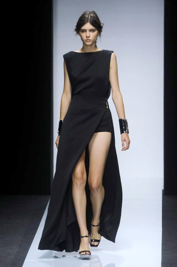 Fotoservizio/SS 2014/WOMEN/GIANFRANCO FERRE'/DP2/3