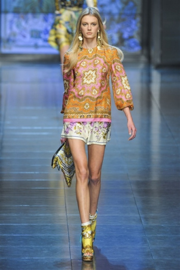 Fotoservizio/SS 2012/WOMEN/D&G/2