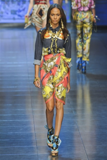 Fotoservizio/SS 2012/WOMEN/D&G/7