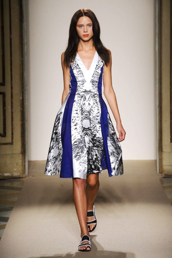 Fotoservizio/SS 2014/WOMEN/CRISTIANO BURANI/DP2/10