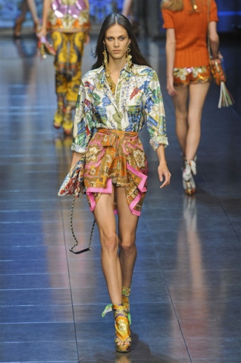 Fotoservizio/SS 2012/WOMEN/D&G/25