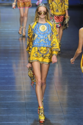 Fotoservizio/SS 2012/WOMEN/D&G/21