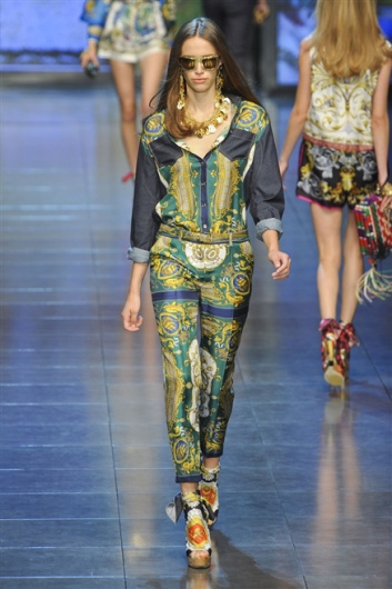 Fotoservizio/SS 2012/WOMEN/D&G/34