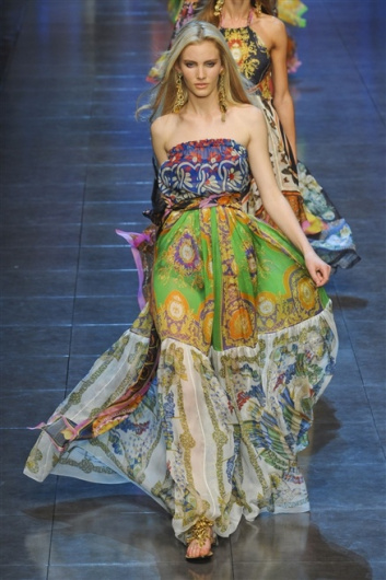 Fotoservizio/SS 2012/WOMEN/D&G/47