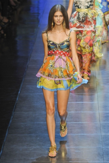 Fotoservizio/SS 2012/WOMEN/D&G/56