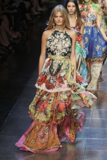 Fotoservizio/SS 2012/WOMEN/D&G/57