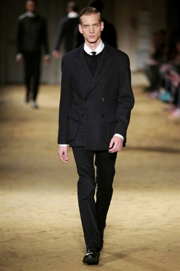 Fotoservizio/FW 2014-2015/MEN/CORNELIANI/DP1/3