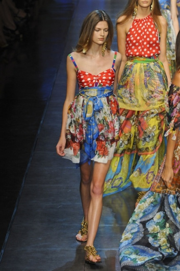 Fotoservizio/SS 2012/WOMEN/D&G/50