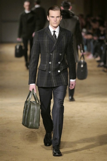 Fotoservizio/FW 2014-2015/MEN/CORNELIANI/DP1/13