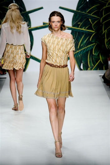 Fotoservizio/SS 2012/WOMEN/JO NO FUI/2