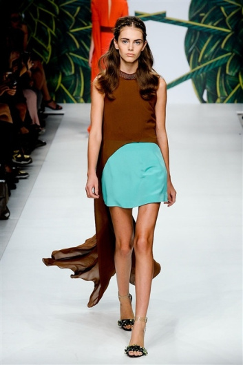 Fotoservizio/SS 2012/WOMEN/JO NO FUI/17