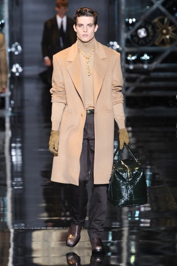 Fotoservizio/FW 2014-2015/MEN/VERSACE/DP1/7