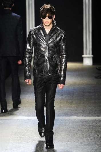 Fotoservizio/FW 2014-2015/MEN/JOHN VARVATOS/DP1/2
