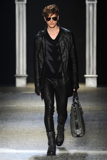 Fotoservizio/FW 2014-2015/MEN/JOHN VARVATOS/DP1/10