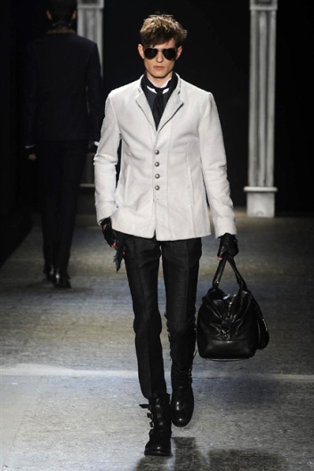 Fotoservizio/FW 2014-2015/MEN/JOHN VARVATOS/DP1/16