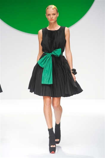 Fotoservizio/SS 2012/WOMEN/KRIZIA/5