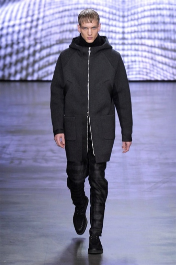 Fotoservizio/FW 2014-2015/MEN/ICEBERG/DP1/21