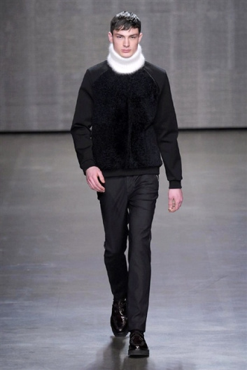 Fotoservizio/FW 2014-2015/MEN/ICEBERG/DP1/31