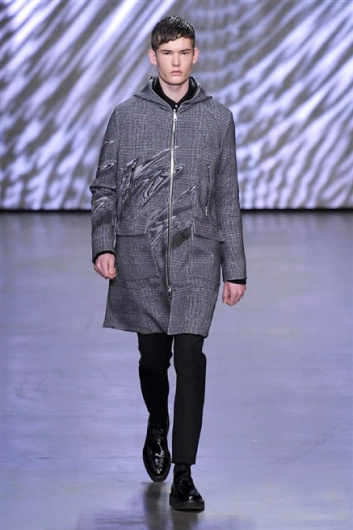 Fotoservizio/FW 2014-2015/MEN/ICEBERG/DP1/35