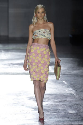 Fotoservizio/SS 2012/WOMEN/PRADA/5