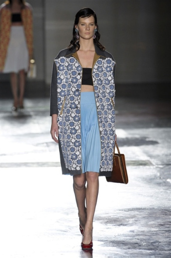 Fotoservizio/SS 2012/WOMEN/PRADA/1