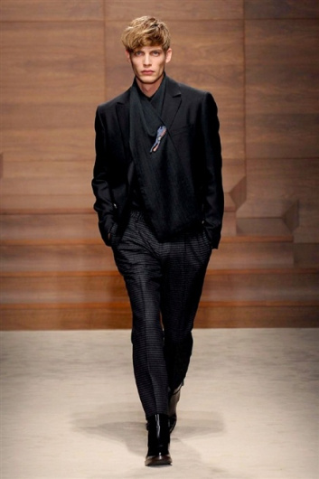 Fotoservizio/FW 2014-2015/MEN/SALVATORE FERRAGAMO/DP1/35