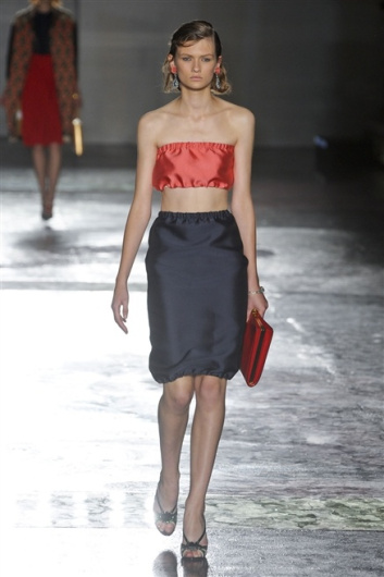Fotoservizio/SS 2012/WOMEN/PRADA/13